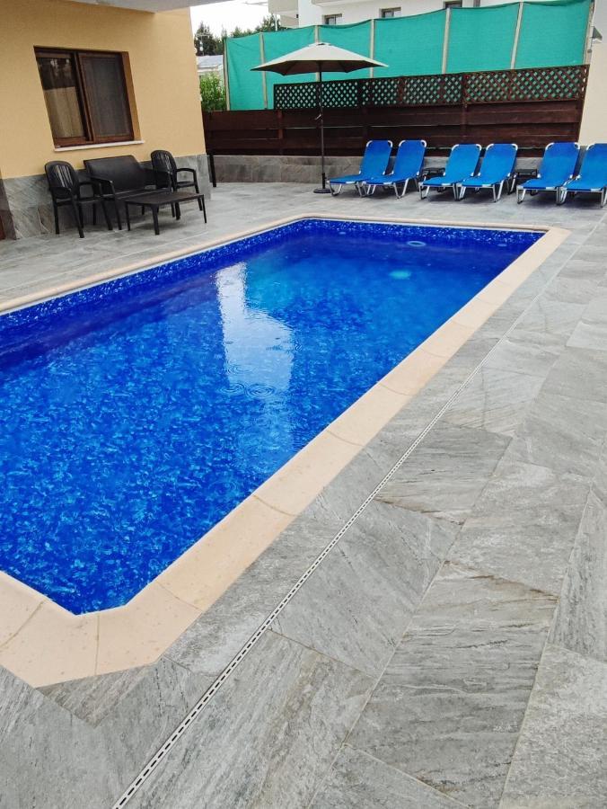 Villa Rina Paphos Esterno foto